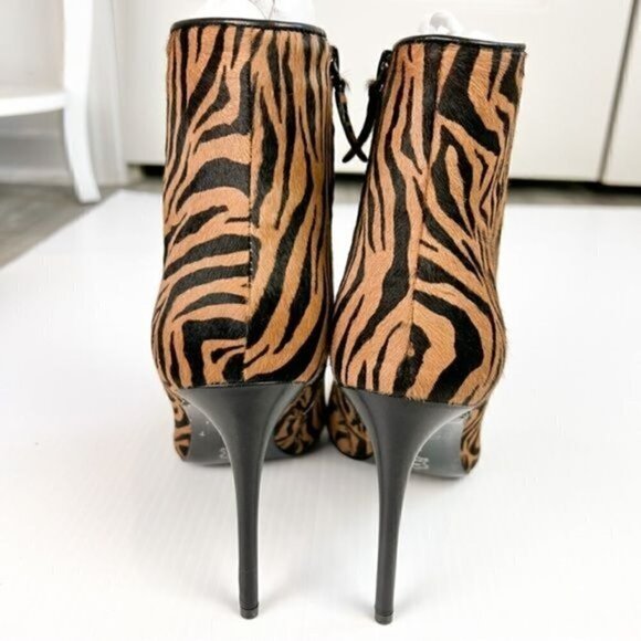 Alice + Olivia Calf Hair Stiletto Bootie 9.5 Tan Black Zebra Heels NWT Chic Sexy - Picture 10 of 14